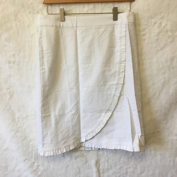 J, Crew White Wrap Ruffle Tulip Skirt - Picture 2 of 9